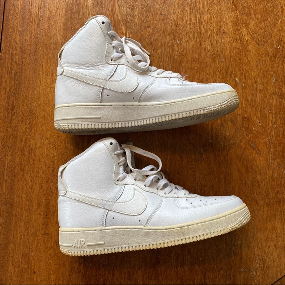 Air Force One - men’s size 8 - Picture 1 of 13